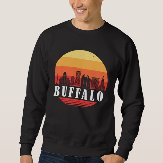 Buffalo Skyline Sunset in Retro Vintage Style スウェットシャツ (正面)