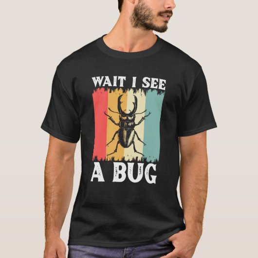 Bug Insect Science待ってBug 13を見る Tシャツ (正面)