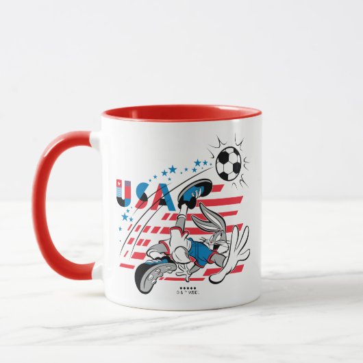 BUGS BUNNY™ チームUSAサッカー グラフィック マグカップ (左)