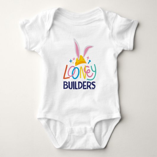 BUGS BUNNY BUILDERS™| ヘルメット積み重ねロゴ ベビーボディスーツ (正面)