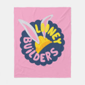 BUGS BUNNY BUILDERS™| Hard Hat Scalloped Logo フリースブランケット (正面)