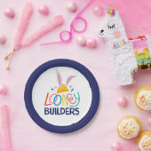 BUGS BUNNY BUILDERS™| Hard Hat Stacked Logo ペーパープレート (パーティー)