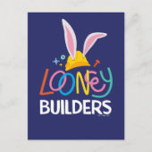 BUGS BUNNY BUILDERS™| Hard Hat Stacked Logo ポストカード (正面)