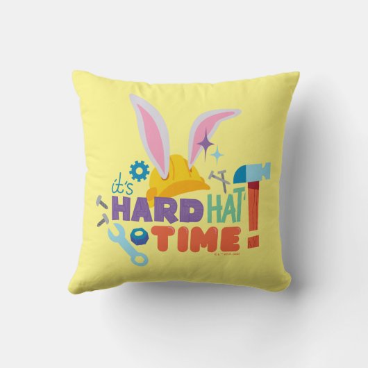BUGS BUNNY BUILDERS™| It's Hard Hat Time クッション (裏面)