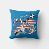 BUGS BUNNY™ Team USA Soccer Graphic クッション (正面)