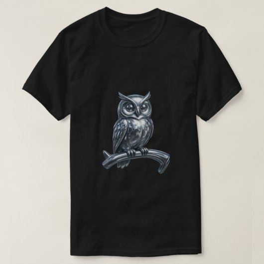 Búho Cromado Plateado – Estilo Gótico y Futurista Tシャツ (デザイン正面)