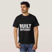 Built Different Gym Motivation Shirt | Fitness Min Tシャツ (正面フル)