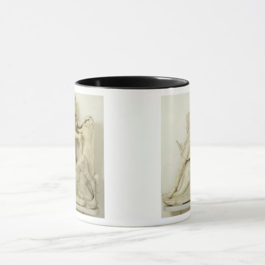 Bullのローマ大理石のレリーフ、浮き彫りを犠牲にするMithras マグカップ (中央)