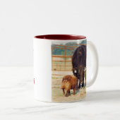 Bullを持つStockdogのオーストラリアの羊飼いを働かせて下さい ツートーンマグカップ (正面右)