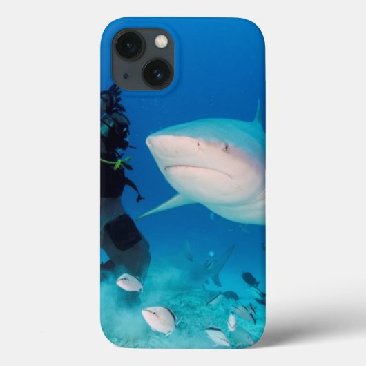 Bullを食べ物を与えること Case-Mate iPhoneケース (裏面)