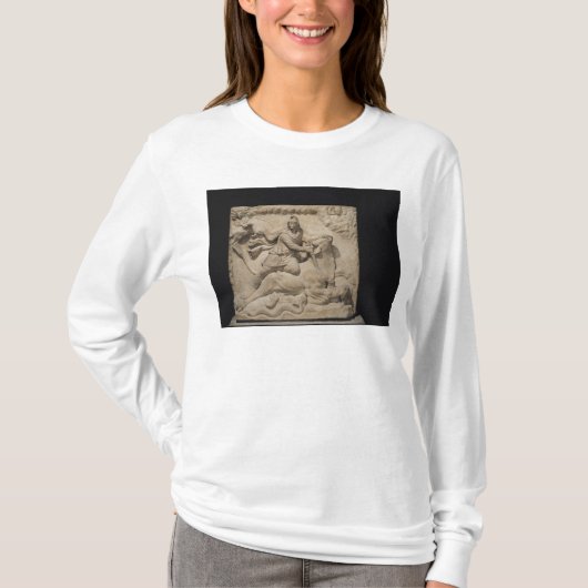 Bull、第2第3世紀を犠牲にするMithras Tシャツ (正面)