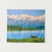 Bull moose in Wonder Lake タペストリー (正面(横))