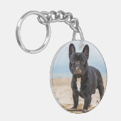 Bulldogフランスの's 遊 in the Sand（砂の中のブルドッグ） キーホルダー (正面左)