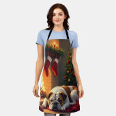 Bulldog by the Fireplace Christmas Painting エプロン (着用した状態)