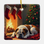Bulldog by the Fireplace Christmas Painting セラミックオーナメント (正面)