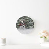 Bulldog Rescue Pup Dashing through the Snow ラウンド壁時計 (ホーム)