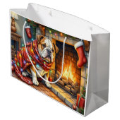 Bulldog Sitting by Fireplace with Christmas Lights ラージペーパーバッグ (裏面アングル)