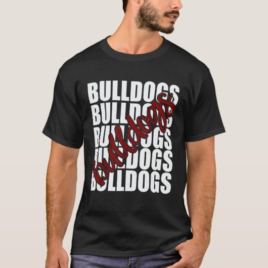 Bulldogs Maroon School Sports Fan Team Spirit Tシャツ (正面)
