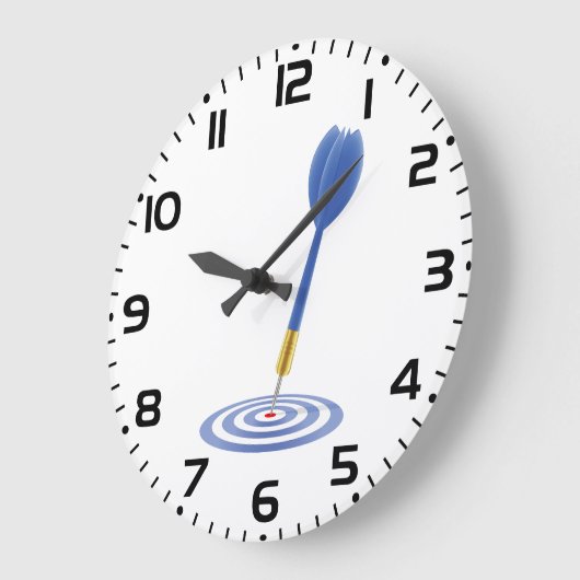 Bullseye Hit Blue Dart on Target ラージ壁時計 (傾斜)