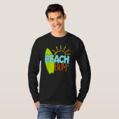 Bum Of The Beach Surfer Beach Sea Surfing Summerti Tシャツ (正面フル)