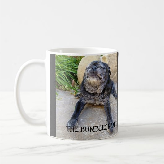 Bumblesnot: 幸福は採用されたペットマグです コーヒーマグカップ (左)