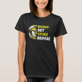 Bump Set Spike Repeat Golden Volleyball Gameday Tシャツ (正面)
