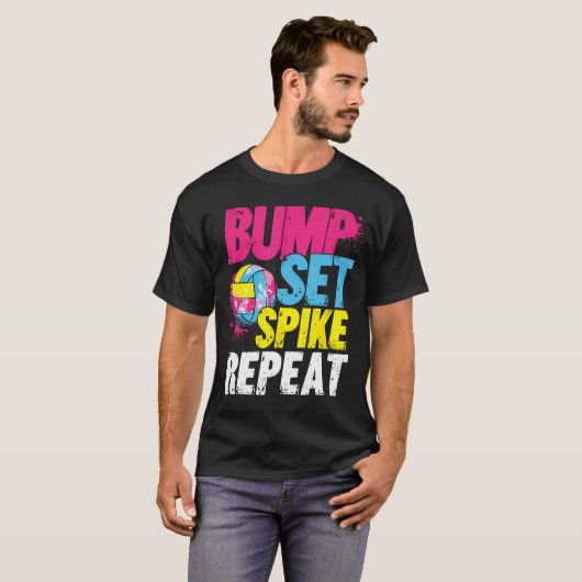 Bump Set Spike Repeat Tシャツ (正面フル)