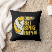 Bump Set Spike Repeat Volleyball Fun  クッション (ブランケット)