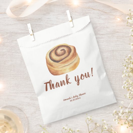 Bun in the oven Baby Shower Thank you フェイバーバッグ (クリップ留めされた状態)