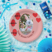 Bunny and Child photo in Oval Frame &Hearts Easter ペーパープレート (パーティー)