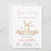 Bunny Floral First Birthday Invitation 招待状 (正面)