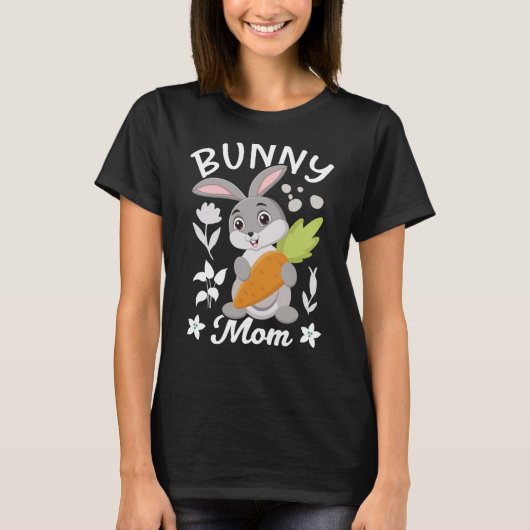 Bunny Holding Carrot Bunny Costume Tシャツ (正面)