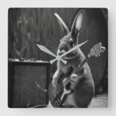 Bunny Playing a Guitar スクエア壁時計 (正面)