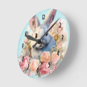 Bunny with a Garland of Roses Cute ラウンド壁時計 (傾斜)