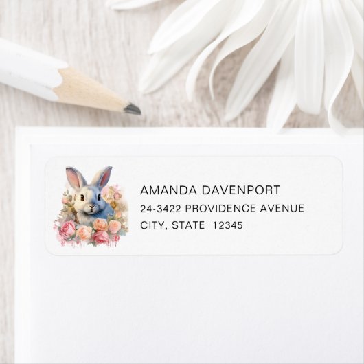 Bunny with a Garland of Roses Cute Address ラベル (インサイチュ)
