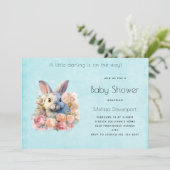 Bunny with a Garland of Roses Cute Baby Shower 招待状 (スタンド正面)