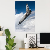 Buran Shuttle: Majestic Atmospheric Descent  ポスター (ホームオフィス)