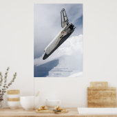 Buran Spaceplane Descending Through Clouds ポスター (キッチン)