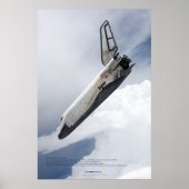 Buran Spaceplane Descending Through Clouds ポスター (正面)