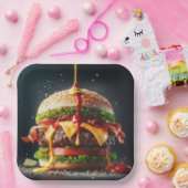 Burger with splashing sauce ペーパープレート (パーティー)