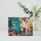 Burgundyとティール(緑がかった色)結婚式の日付写真を保存 案内ポストカード (スタンド正面)