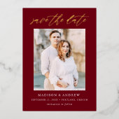 Burgundyと金ゴールドスクリプト写真の保存日付 箔招待状 (正面)