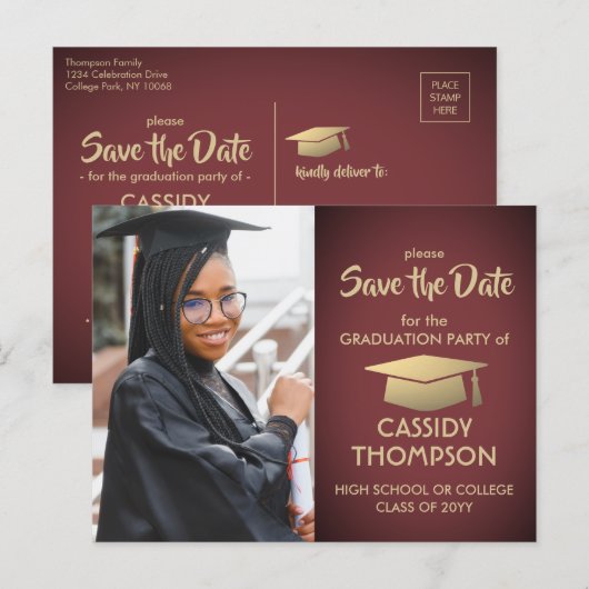 Burgundyと金ゴールド卒業写真Save the Date ポストカード (正面/裏面)