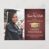 Burgundyと金ゴールド卒業写真Save the Date ポストカード (正面)