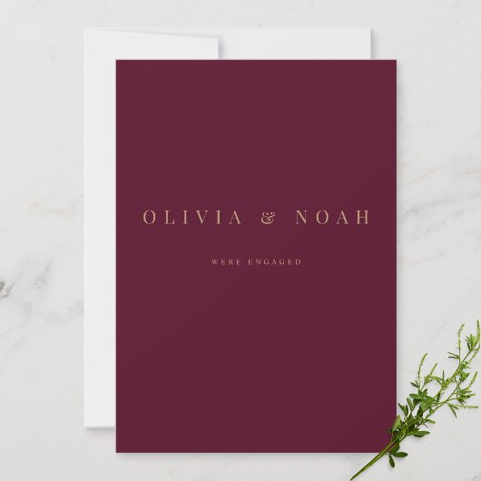 Burgundy & 金ゴールドお知らせ婚約したカード 案内状