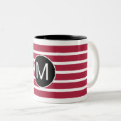 Burgundy and Black Striped Monogram ツートーンマグカップ (正面右)