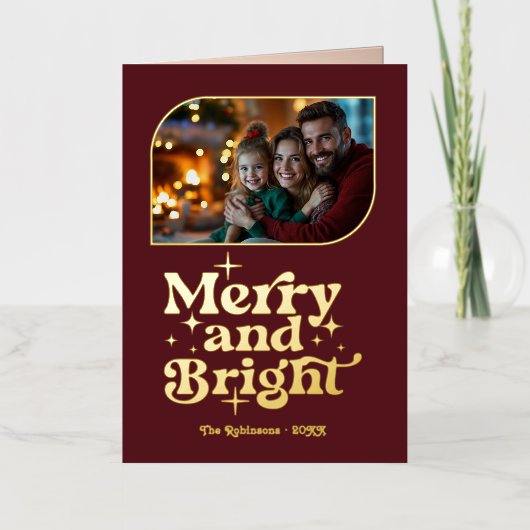 Burgundy and Gold Merry and Bright Photo Christmas 箔シーズンカード (正面)