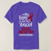 Burgundy Awareness Ribbon Brain Aneurysm  Tシャツ (デザイン正面)