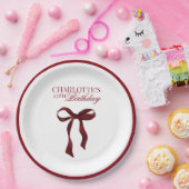 Burgundy Bow Birthday ペーパープレート (パーティー)