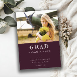 Burgundy Clean ミニマル Photo Graduation 招待状